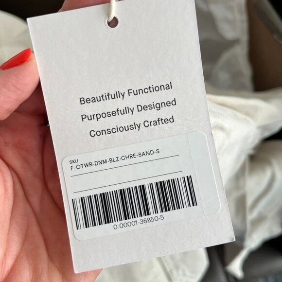 Everlane Women's Denim Chore Blazer in Garment-Dyed Sand, Size Small - Picture 5 of 5